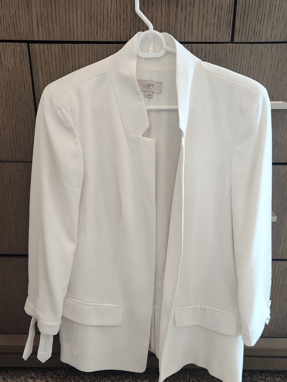 LOFT White Open-Front Women's Blazer with Notched Collar